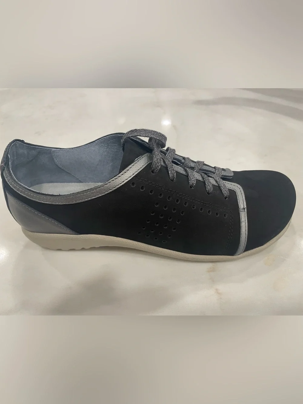 Naot Avena Nubuck Leather Comfort Sneakers Black Women's Size 38 Made In Israel